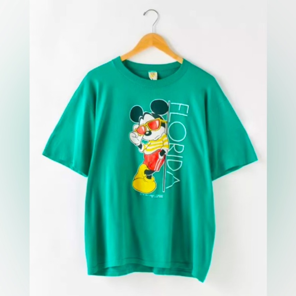 Vintage Mickey Mouse Florida graphic tee